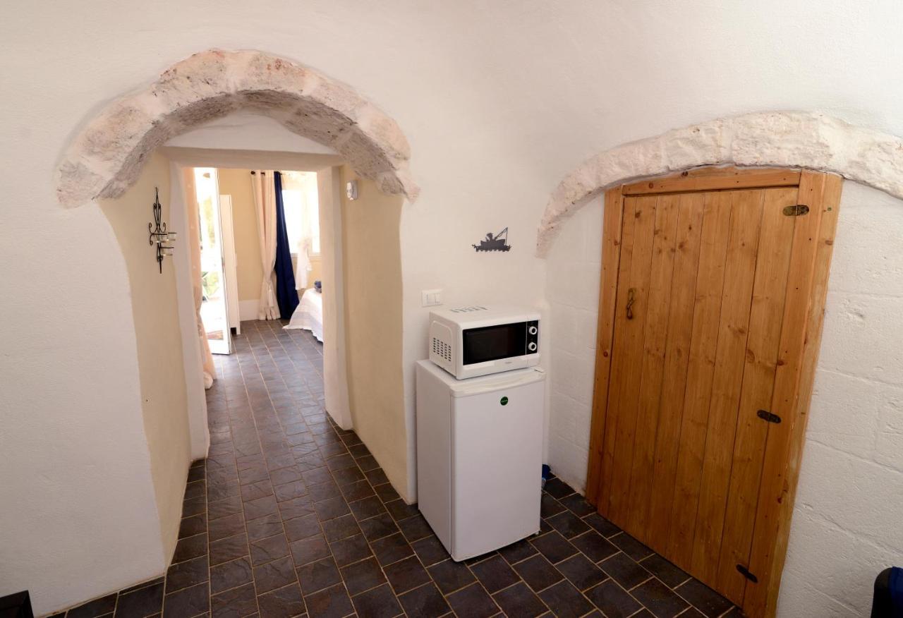 Trullo Vista Hotel Остуни Екстериор снимка