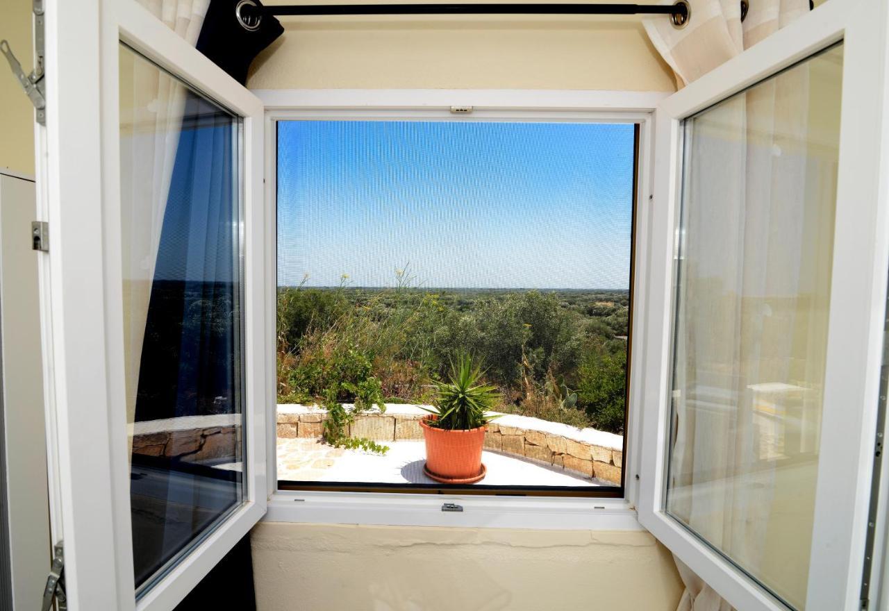 Trullo Vista Hotel Остуни Екстериор снимка
