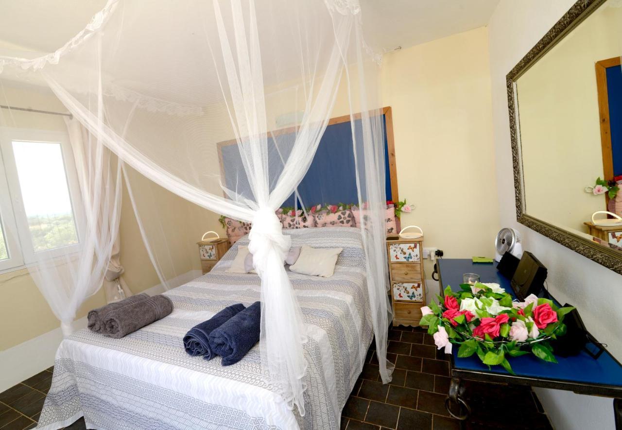 Trullo Vista Hotel Остуни Екстериор снимка