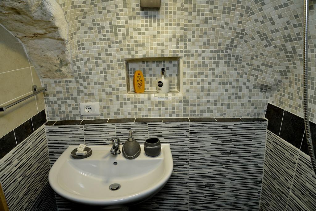Trullo Vista Hotel Остуни Екстериор снимка